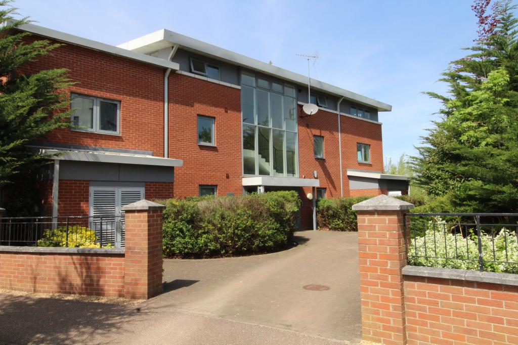 Buchannan Apartments , Broad Street , Great Cambourne , Cambridge 