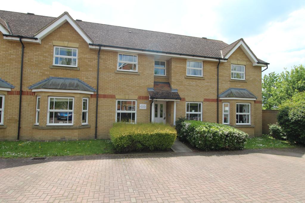 Broad Street, Great Cambourne, Cambridge, Cambridgeshire
